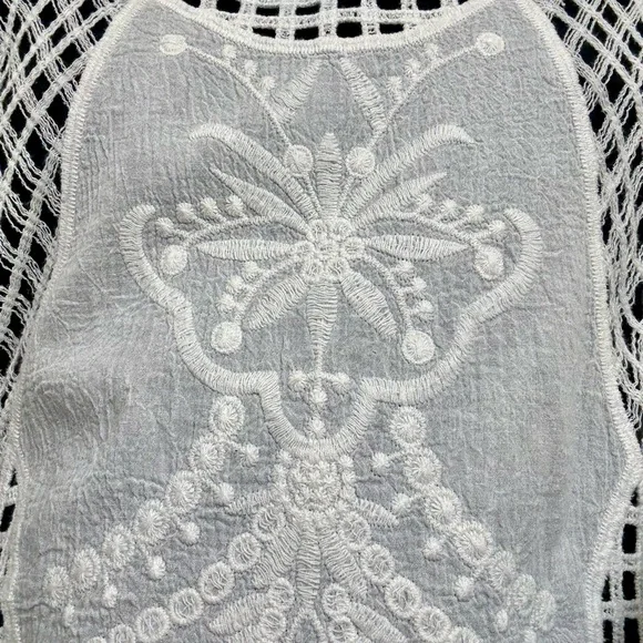 White Crochet Lace Top - Picture 7 of 10